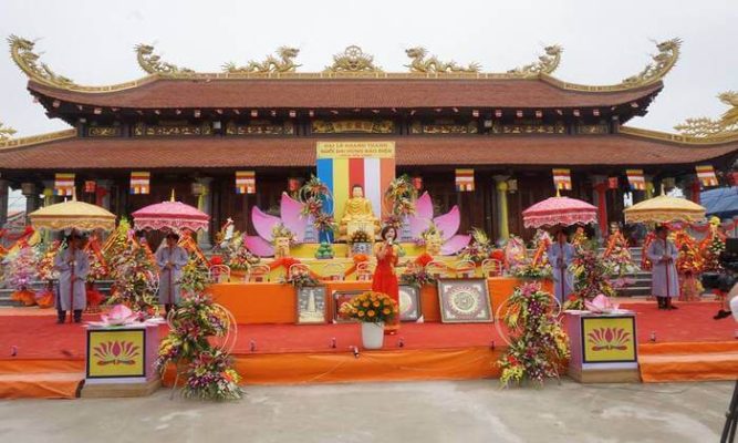 nhung dia diem du lich tam linh nuc tieng vung bien hai tien thanh