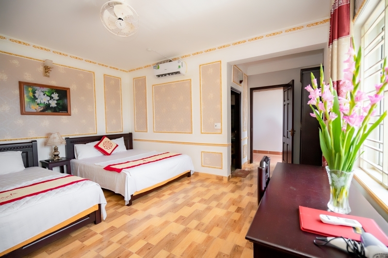 Khách sạn ở biển Hải Tiến có gì đặc biệt? Nên ở khách sạn Moonlight Hải Tiến không? 4 3