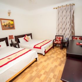 Nhà Nghỉ Gần Biển Hải Tiến, Khách Sạn Biển Hải Tiến