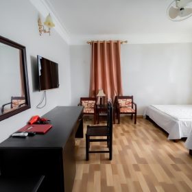 Nhà Nghỉ Biển Hải Tiến Giá Rẻ, Tiện Nghi Đầy Đủ